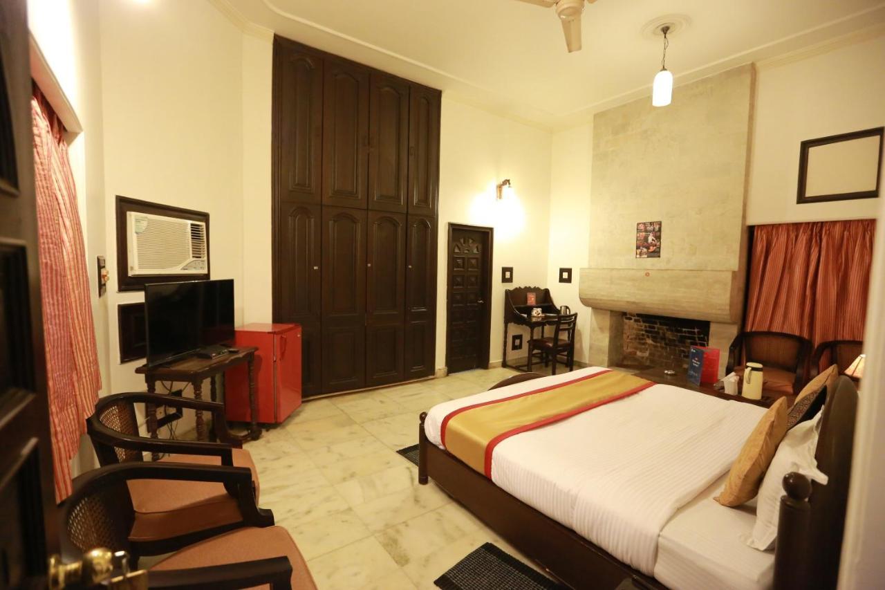 Oyo 8844 Meadows Inn Chinhat Ngoại thất bức ảnh